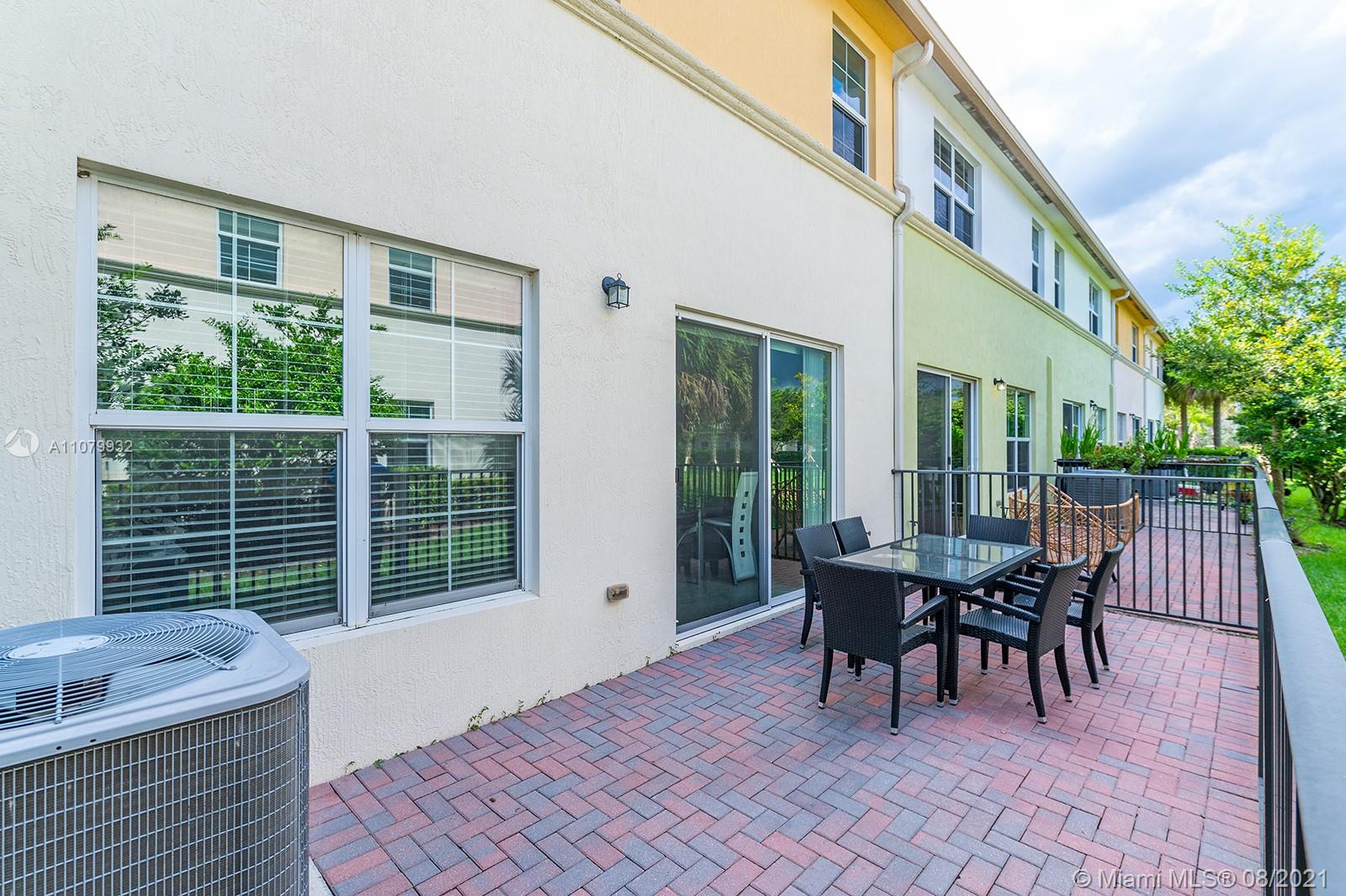 5218 Southwest 78th Terrace Davie, FL 33328 - Photo 36 of 41