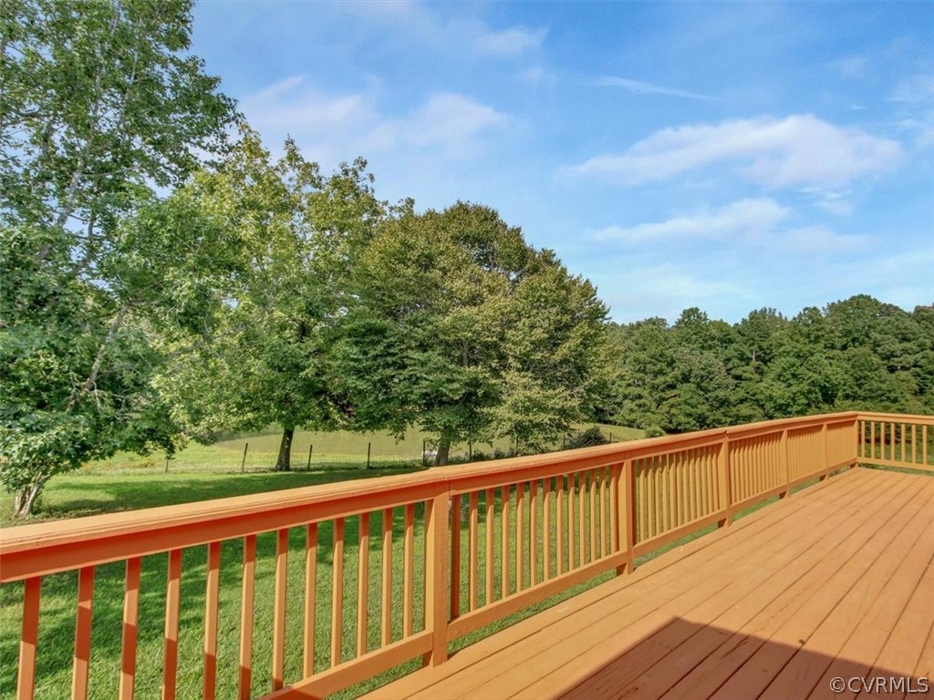 22957 Cabin Point Road Disputanta, VA 23842 - Photo 31 of 43 Gallery Image 31