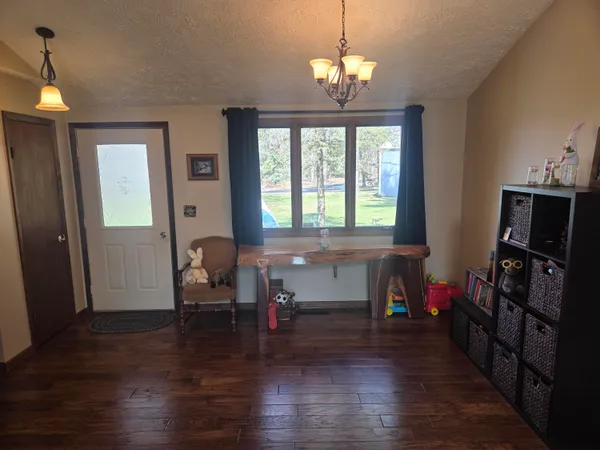 $749,000 | 26641 60th Avenue, Mattawan, MI 49071