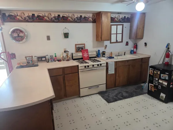 $749,000 | 26641 60th Avenue, Mattawan, MI 49071