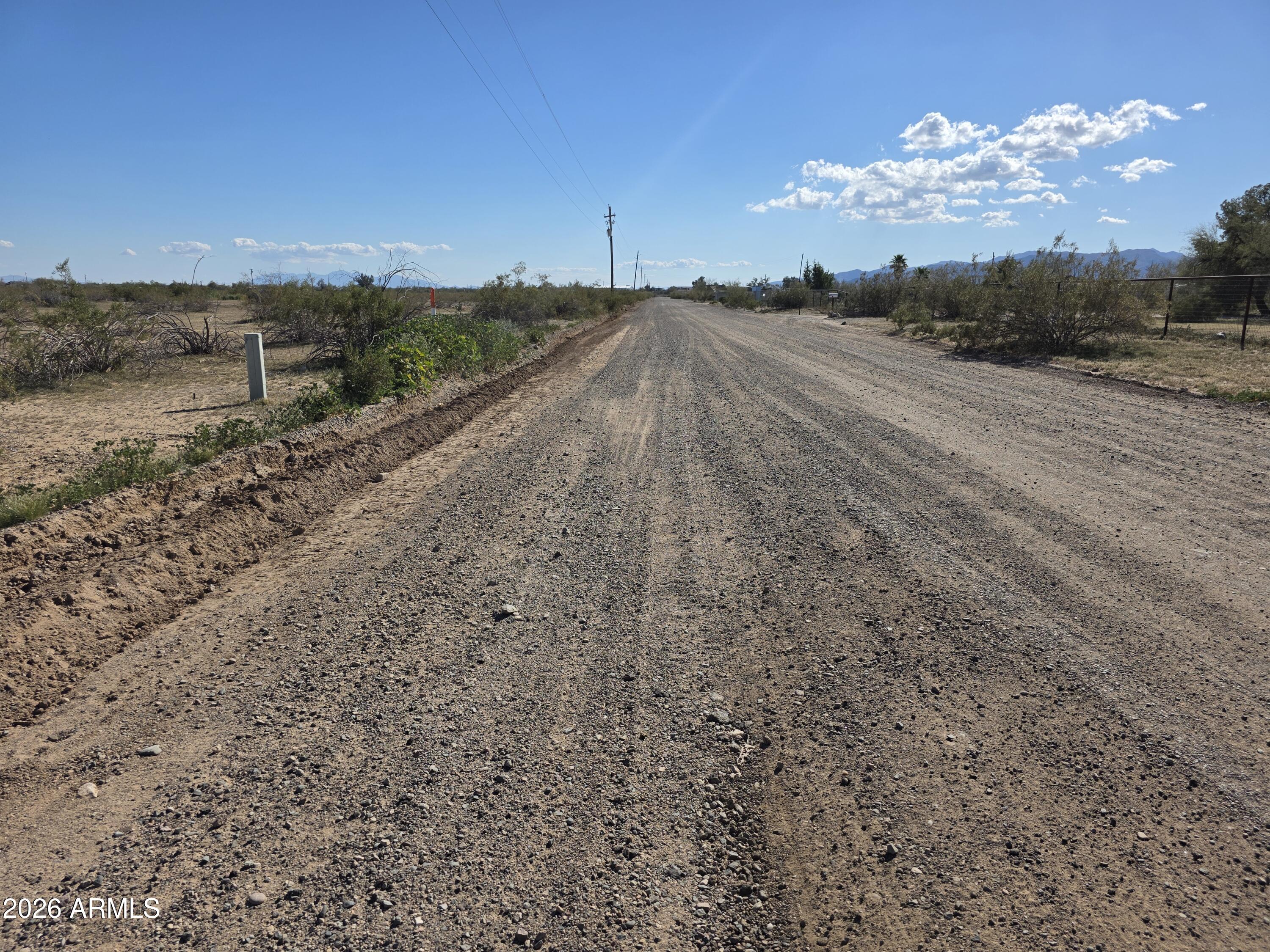 19300 West Roadrunner Road Wittmann, AZ 85361 - Photo 101 of 102 a view of a dry yard