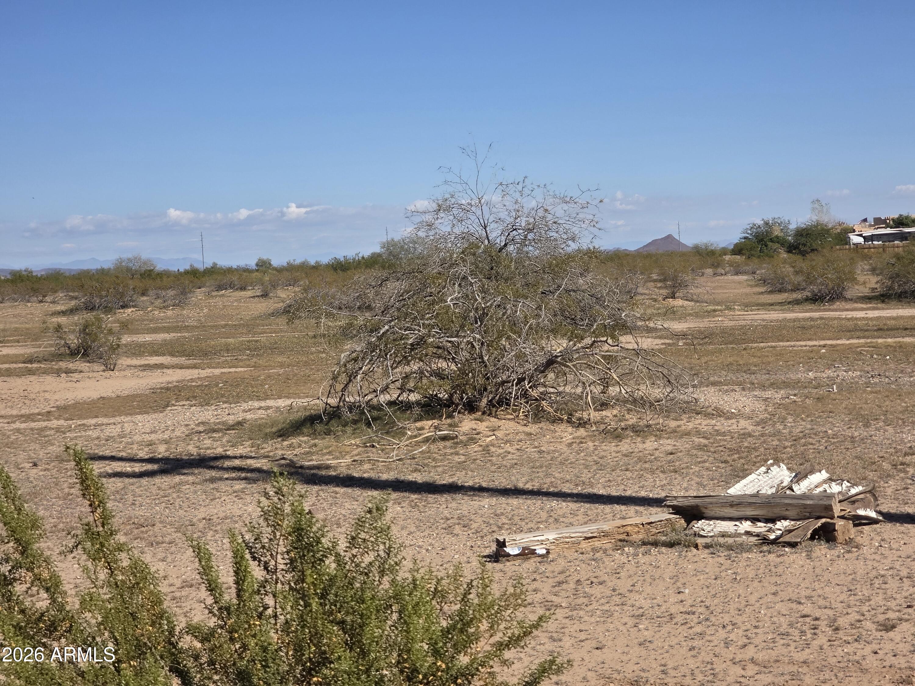 19300 West Roadrunner Road Wittmann, AZ 85361 - Photo 25 of 102 20260214_143630