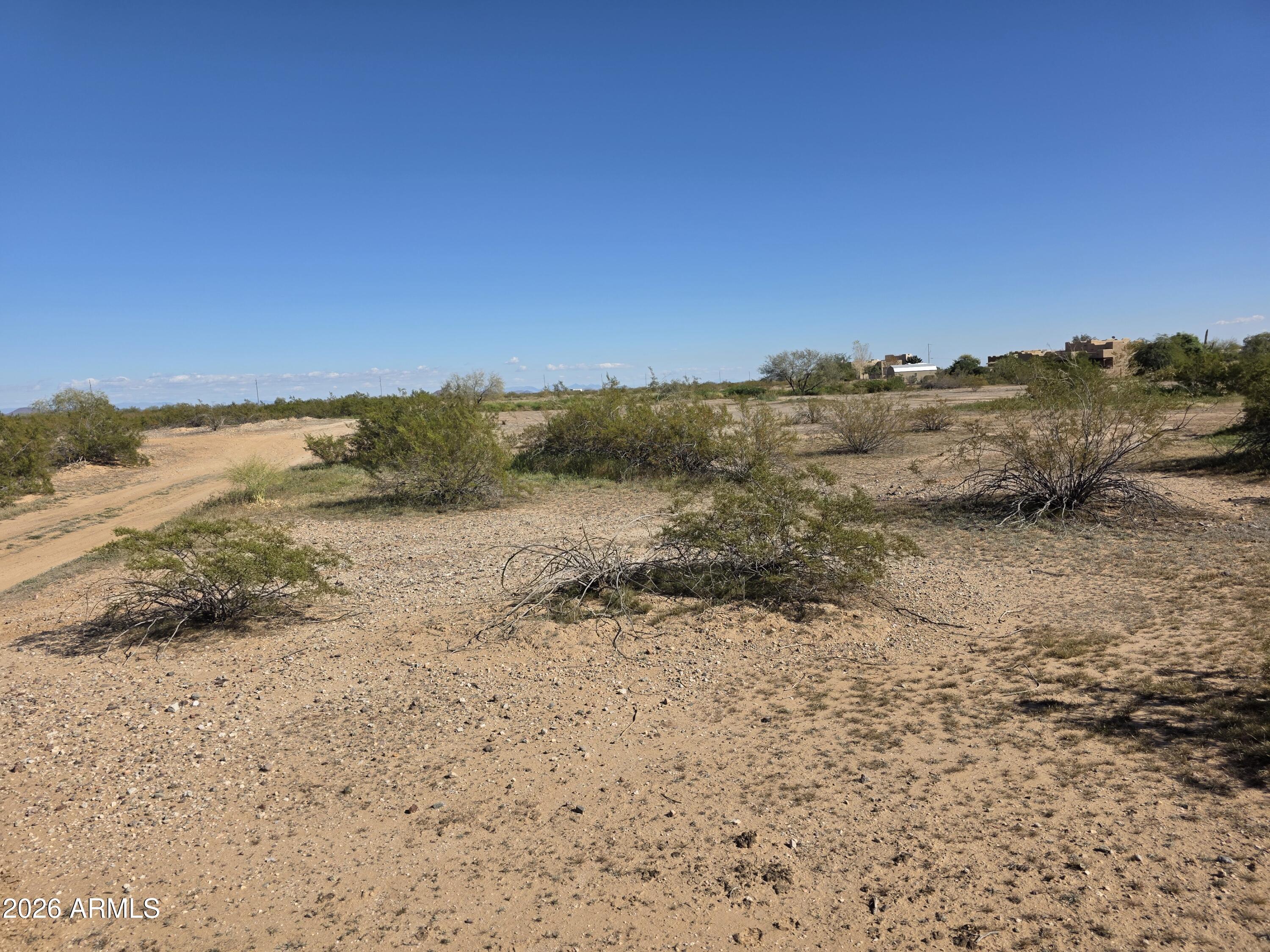 19300 West Roadrunner Road Wittmann, AZ 85361 - Photo 78 of 102 20260214_142942