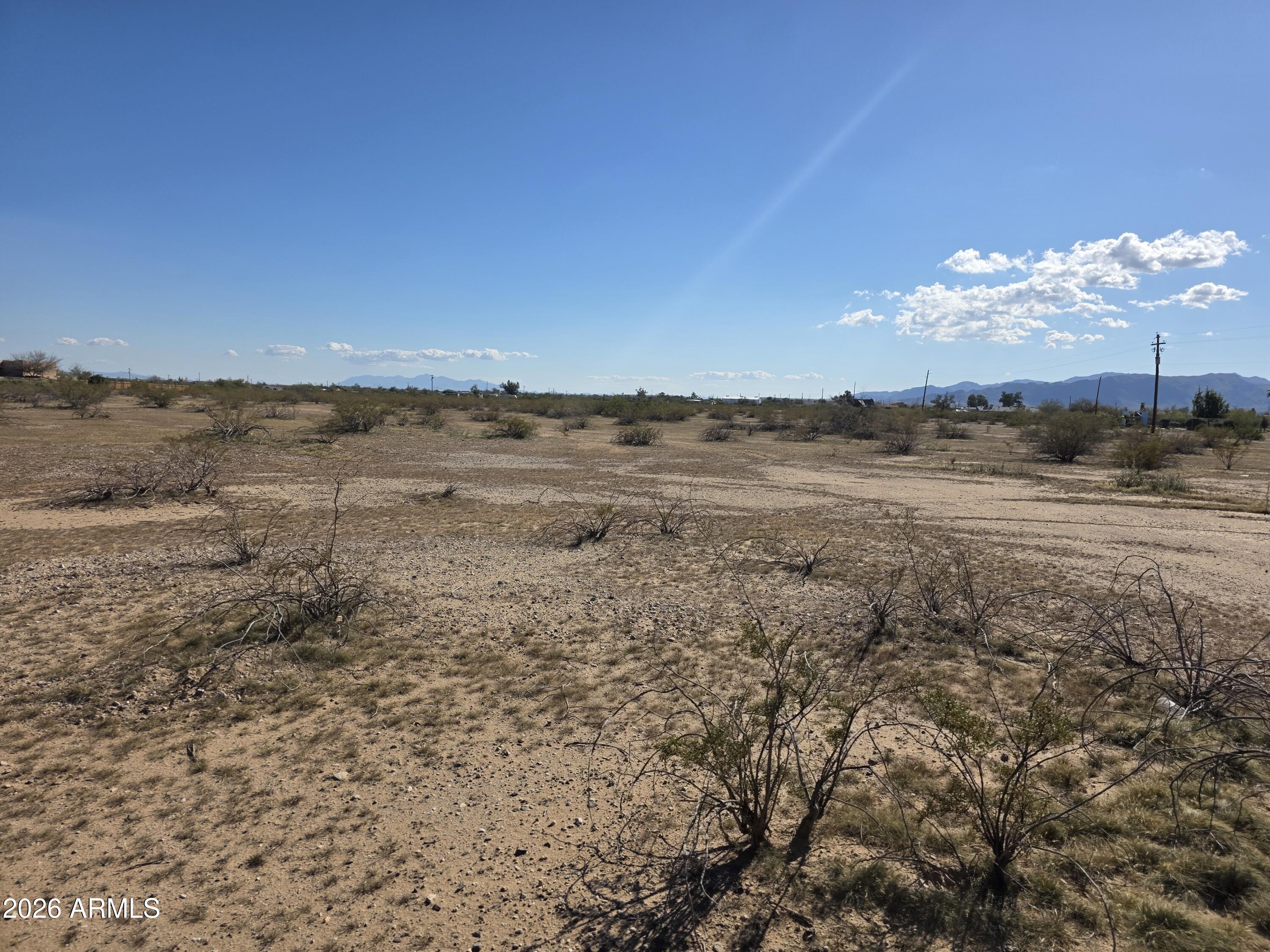 19300 West Roadrunner Road Wittmann, AZ 85361 - Photo 90 of 102 20260214_142800
