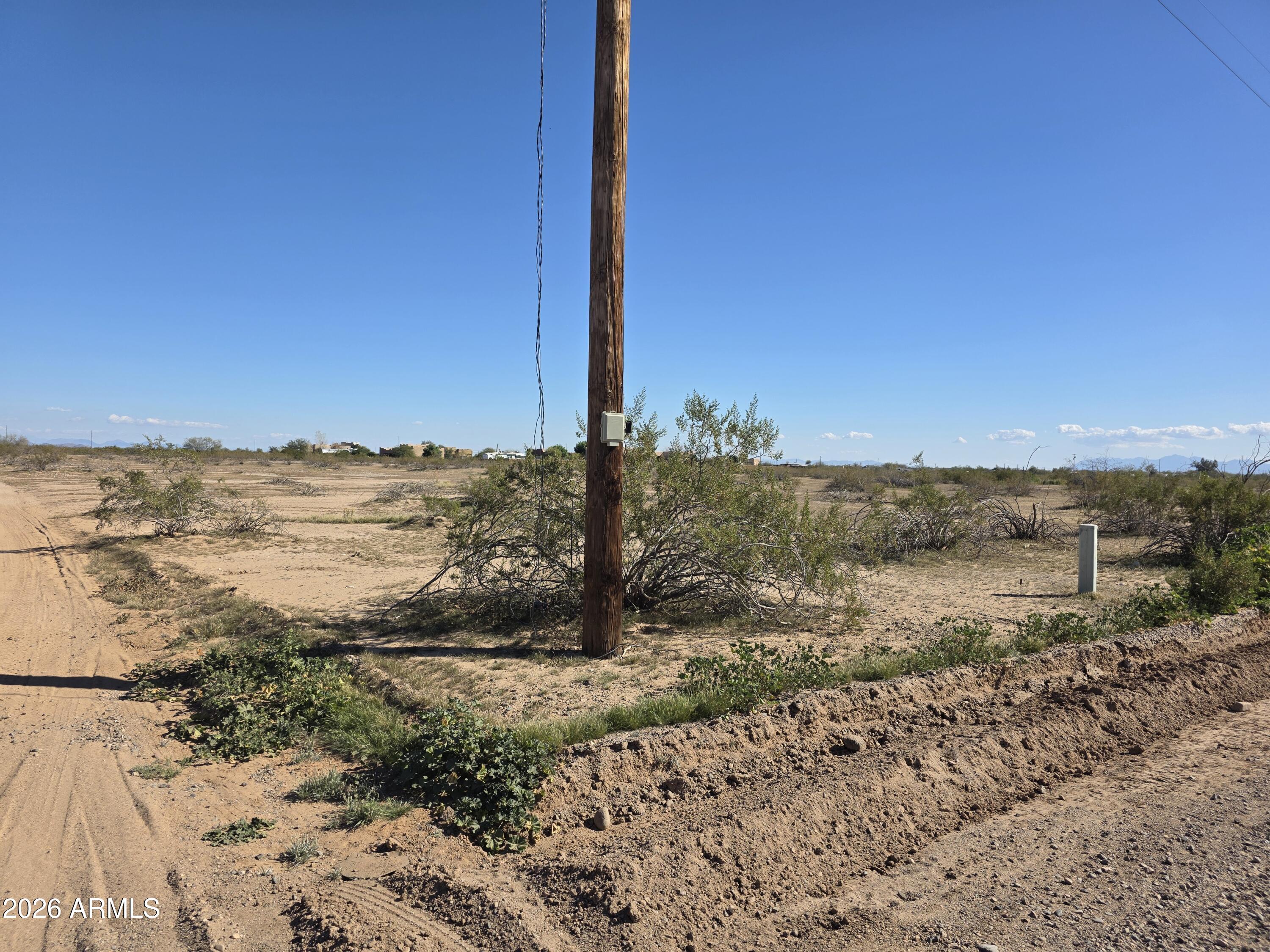 19300 West Roadrunner Road Wittmann, AZ 85361 - Photo 100 of 102 a view of ocean view with large space