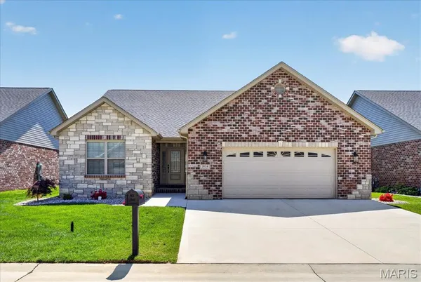 $599,900 | 2024 Ravenel, Belleville, IL 62226