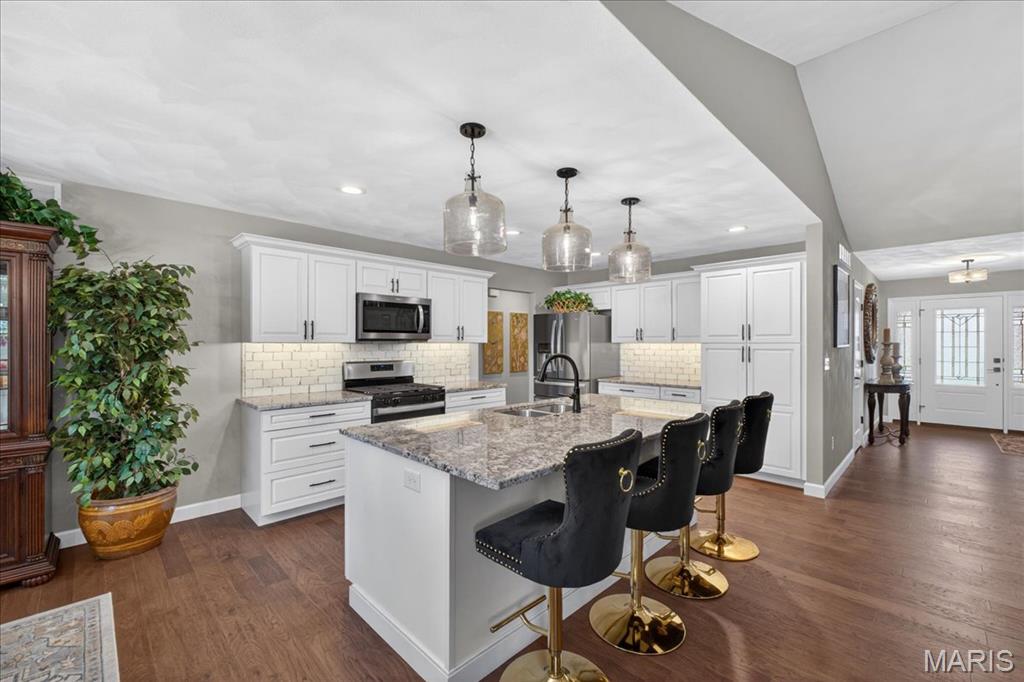 2024 Ravenel Belleville, IL 62226 - Photo 11 of 45