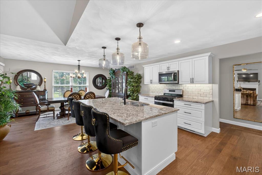 2024 Ravenel Belleville, IL 62226 - Photo 10 of 45