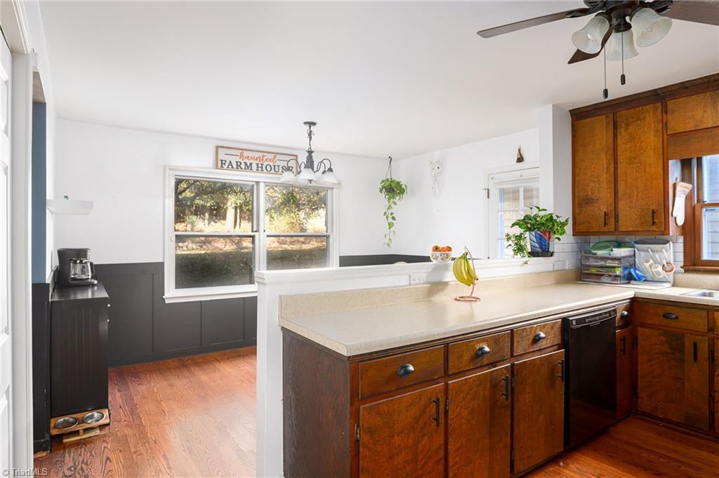 2021 Arden Place High Point, NC 27265 - Photo 13 of 35