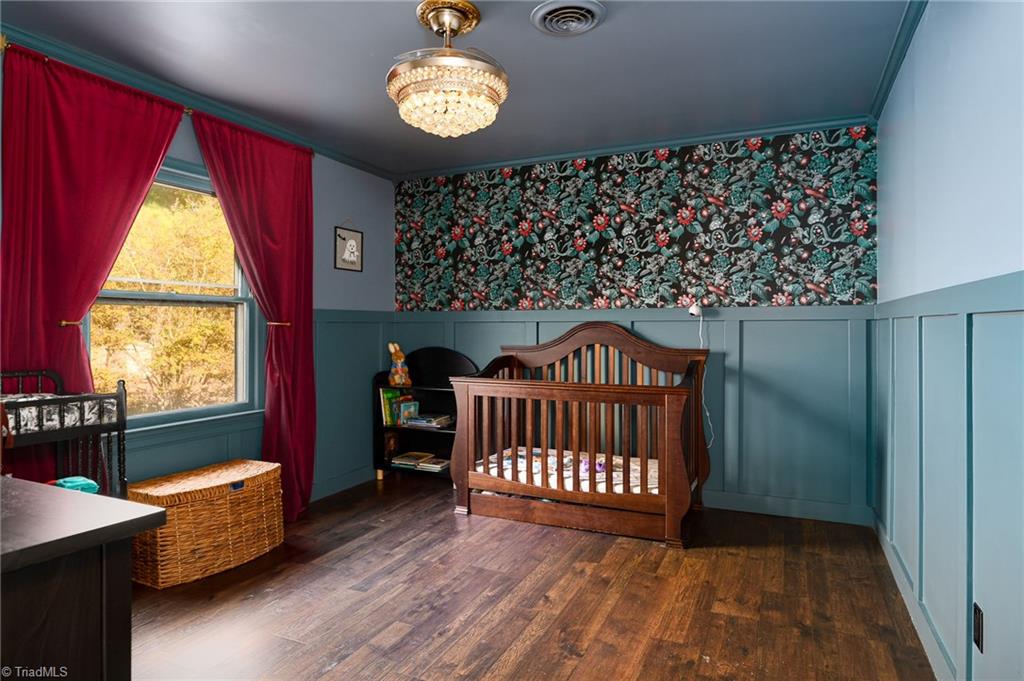 2021 Arden Place High Point, NC 27265 - Photo 23 of 35