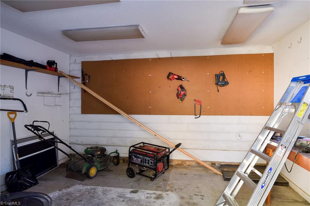 2021 Arden Place High Point, NC 27265 - Photo 33 of 35