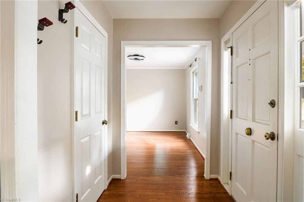 2021 Arden Place High Point, NC 27265 - Photo 6 of 35