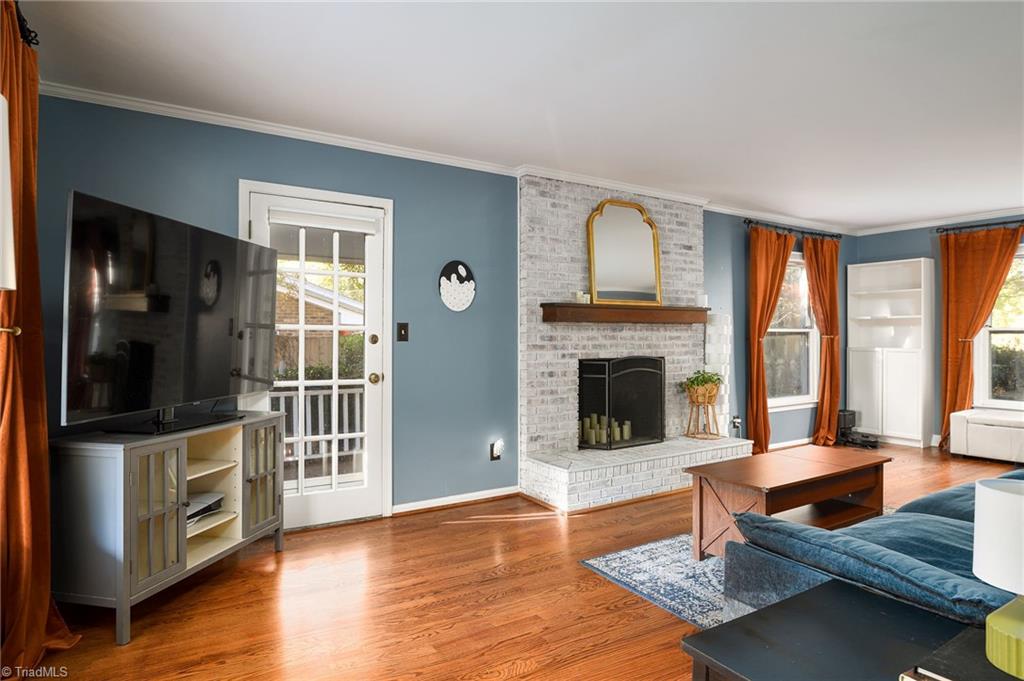 2021 Arden Place High Point, NC 27265 - Photo 9 of 35