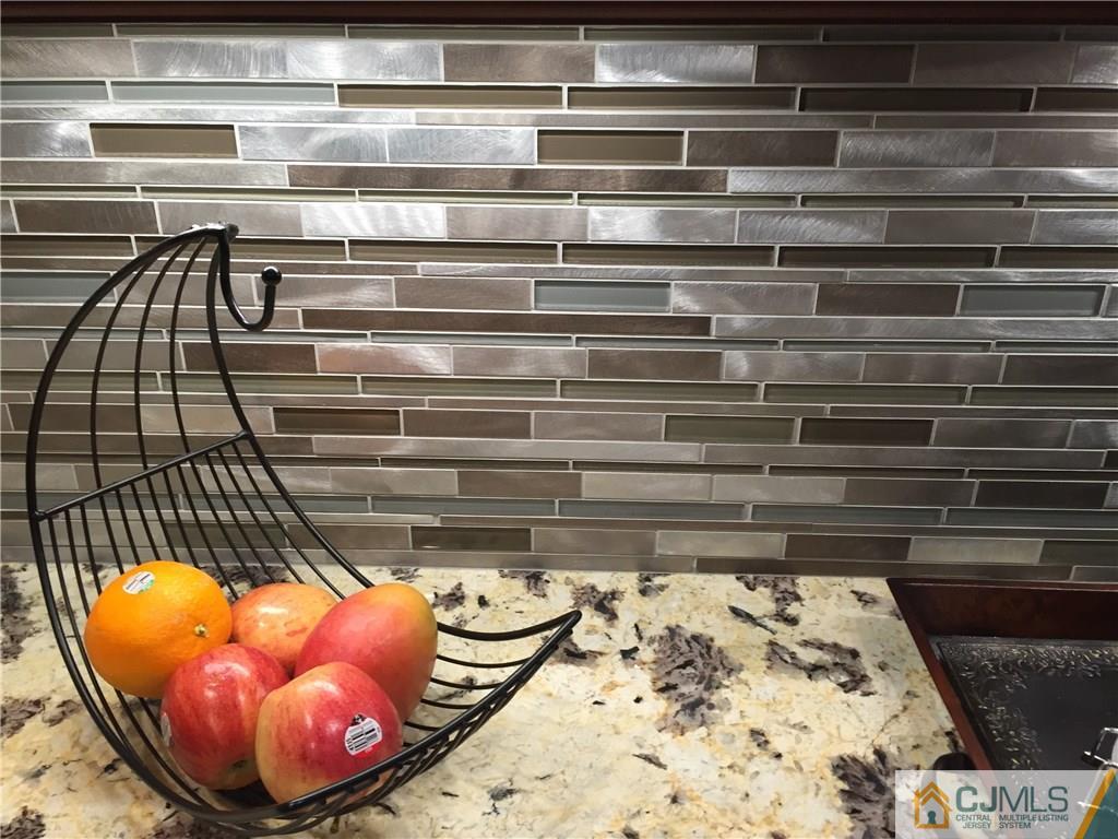 1372 Sioux Road North Brunswick, NJ 08902 - Photo 11 of 21 Gallery Image 11