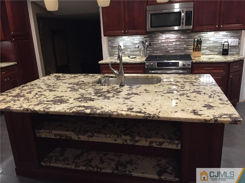 1372 Sioux Road North Brunswick, NJ 08902 - Photo 12 of 21 Gallery Image 12