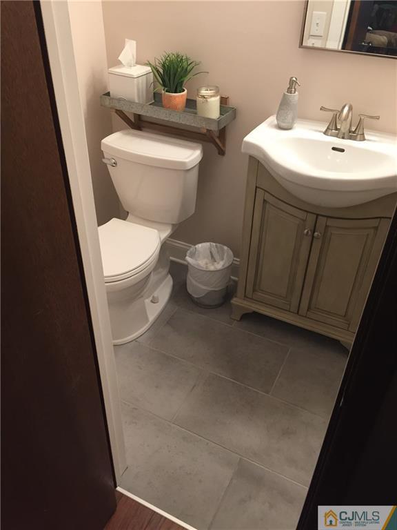 1372 Sioux Road North Brunswick, NJ 08902 - Photo 15 of 21 Gallery Image 15