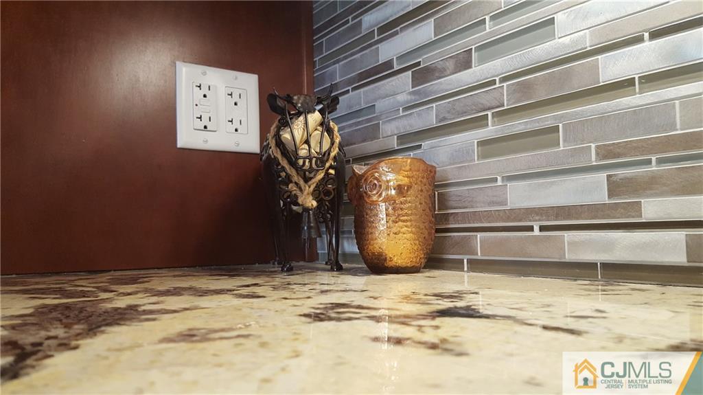 1372 Sioux Road North Brunswick, NJ 08902 - Photo 3 of 21 Gallery Image 3