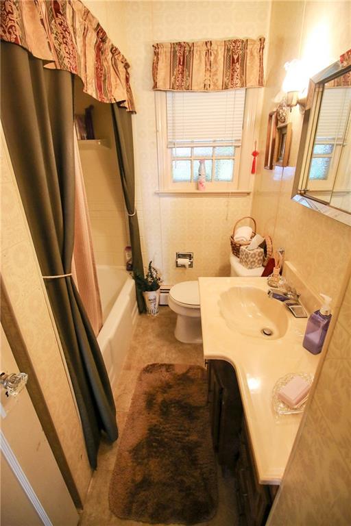 2859 Beaver Road Ambridge, PA 15003 - Photo 15 of 20 Main level full bath with window for fresh air and light!