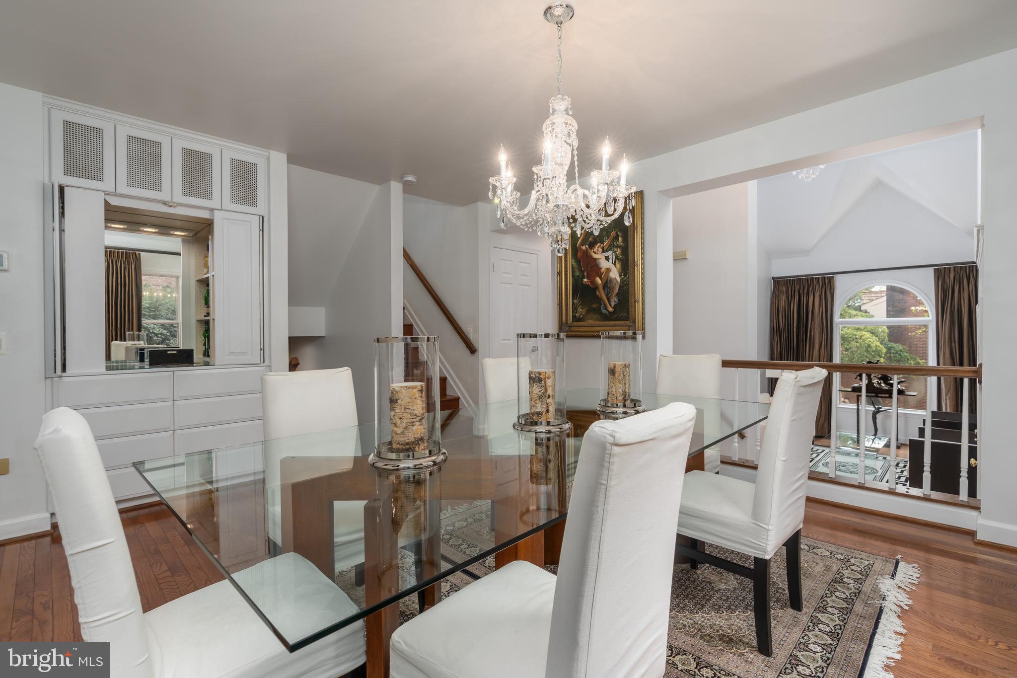 1498 Hampton Hill Circle McLean, VA 22101 - Photo 11 of 27