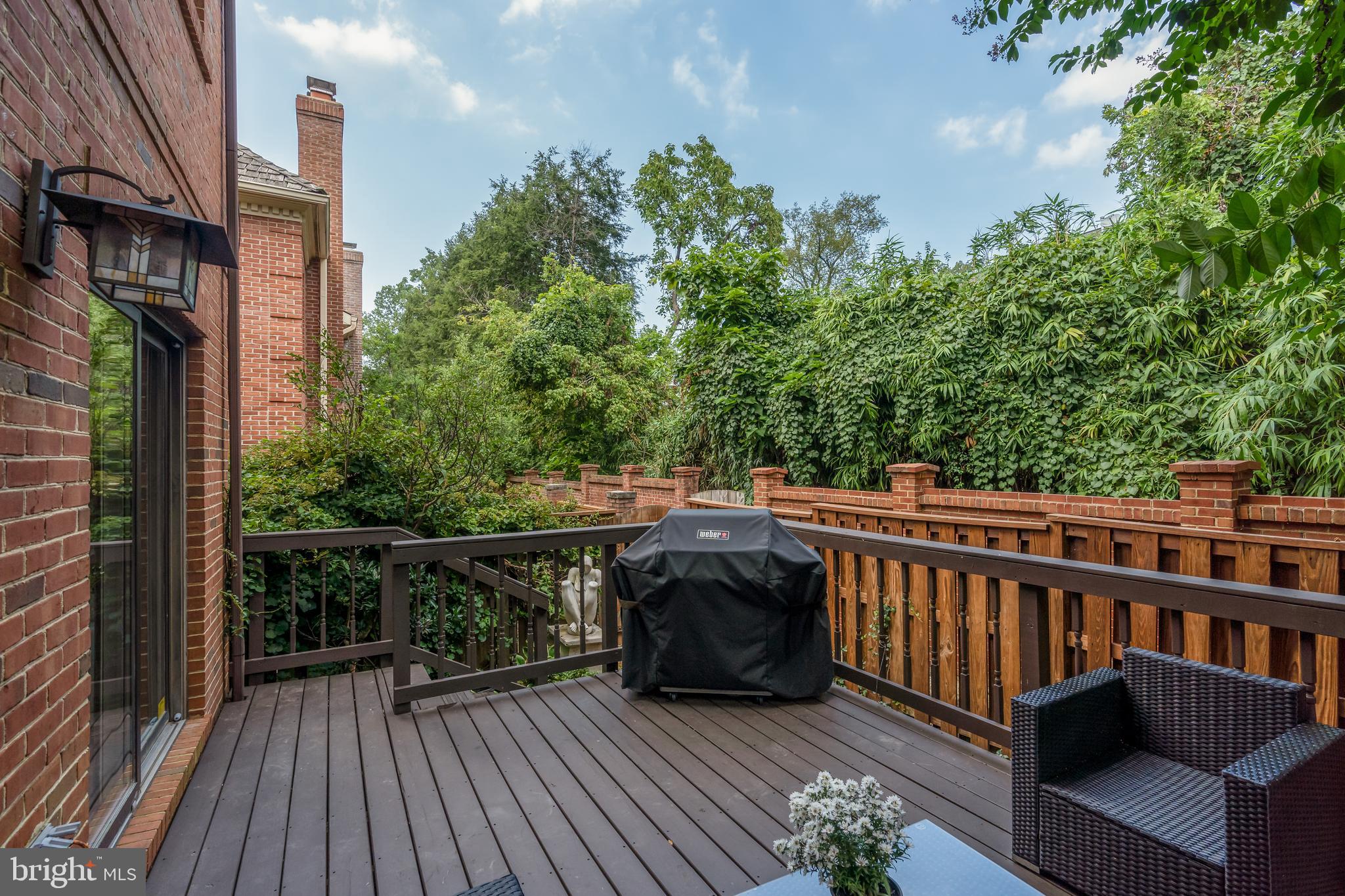 1498 Hampton Hill Circle McLean, VA 22101 - Photo 18 of 27