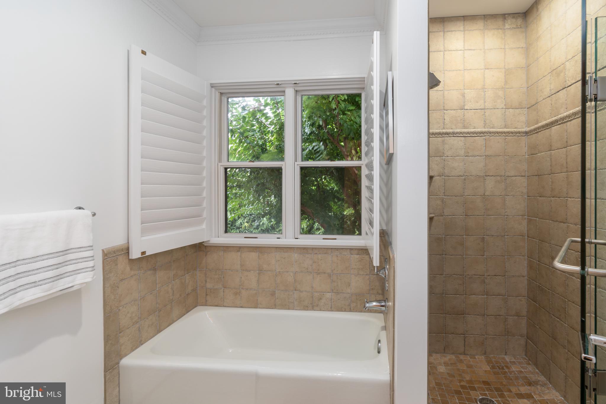 1498 Hampton Hill Circle McLean, VA 22101 - Photo 23 of 27