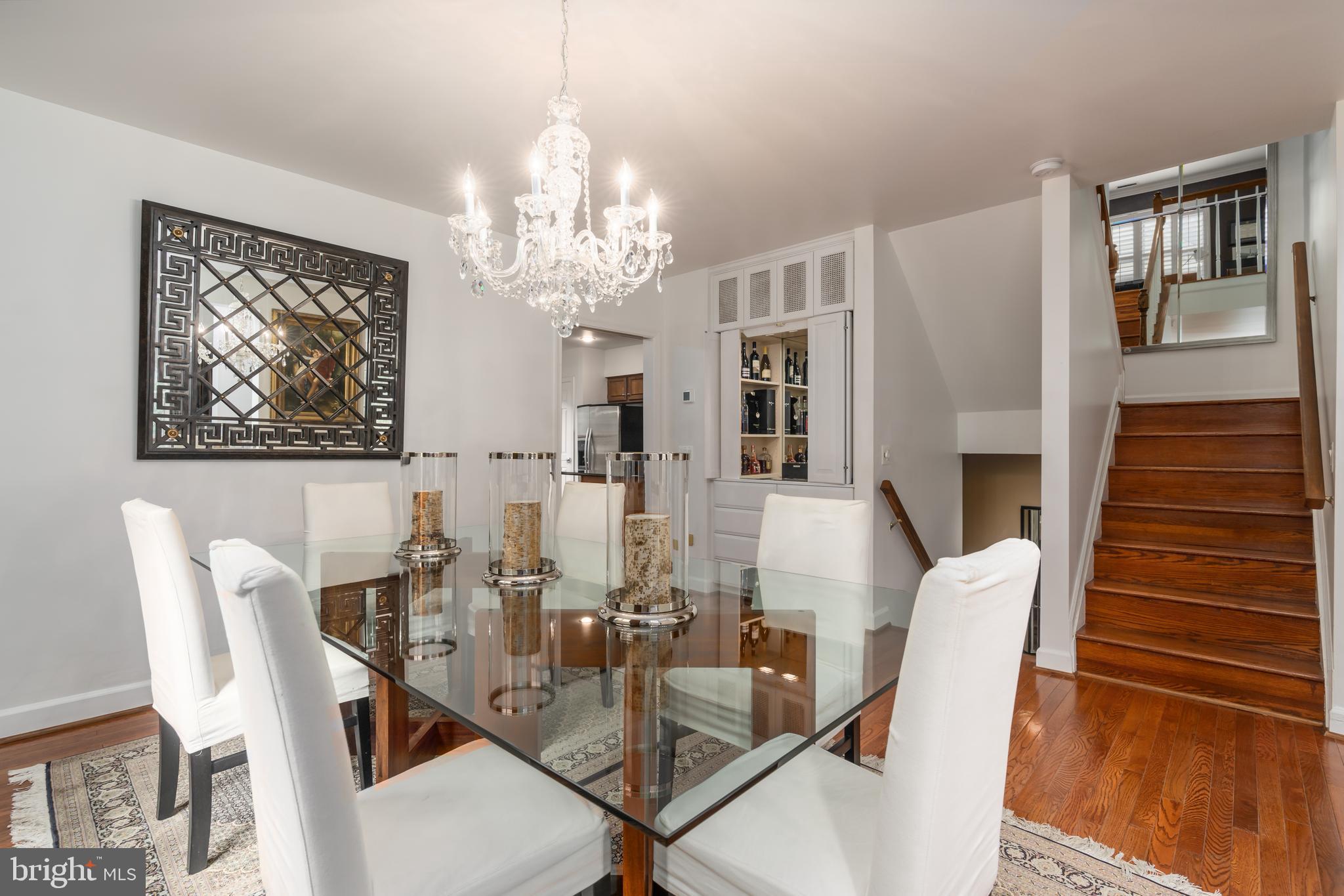 1498 Hampton Hill Circle McLean, VA 22101 - Photo 10 of 27