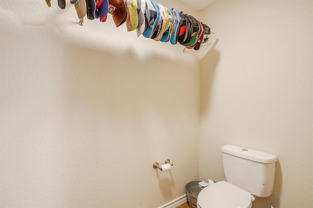 301 Willow Circle Springtown, TX 76082 - Photo 26 of 40