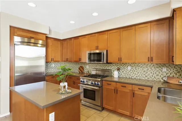 $1,229,000 | 23 Crosspointe, Irvine, CA 92618