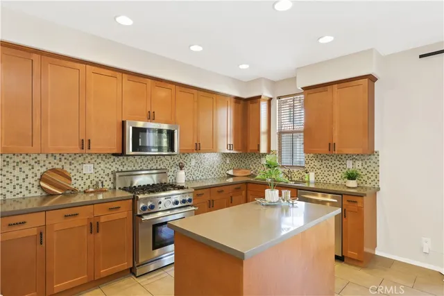 $1,229,000 | 23 Crosspointe, Irvine, CA 92618