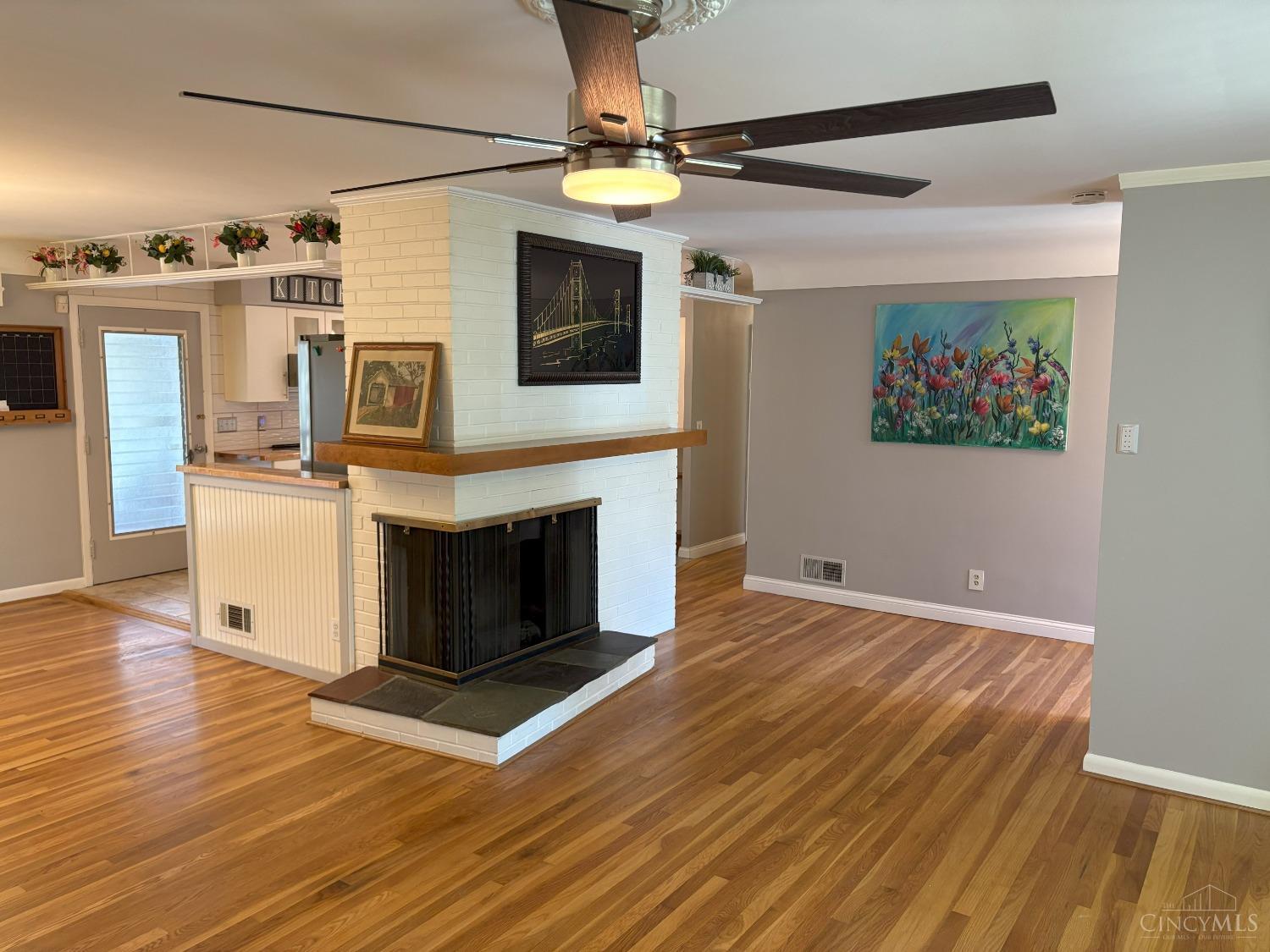 1515 Covered Bridge Road Cincinnati, OH 45231 - Photo 4 of 39
