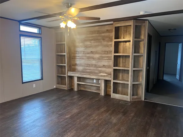 $649,000 | 19645 Nordt Road, Damon, TX 77430