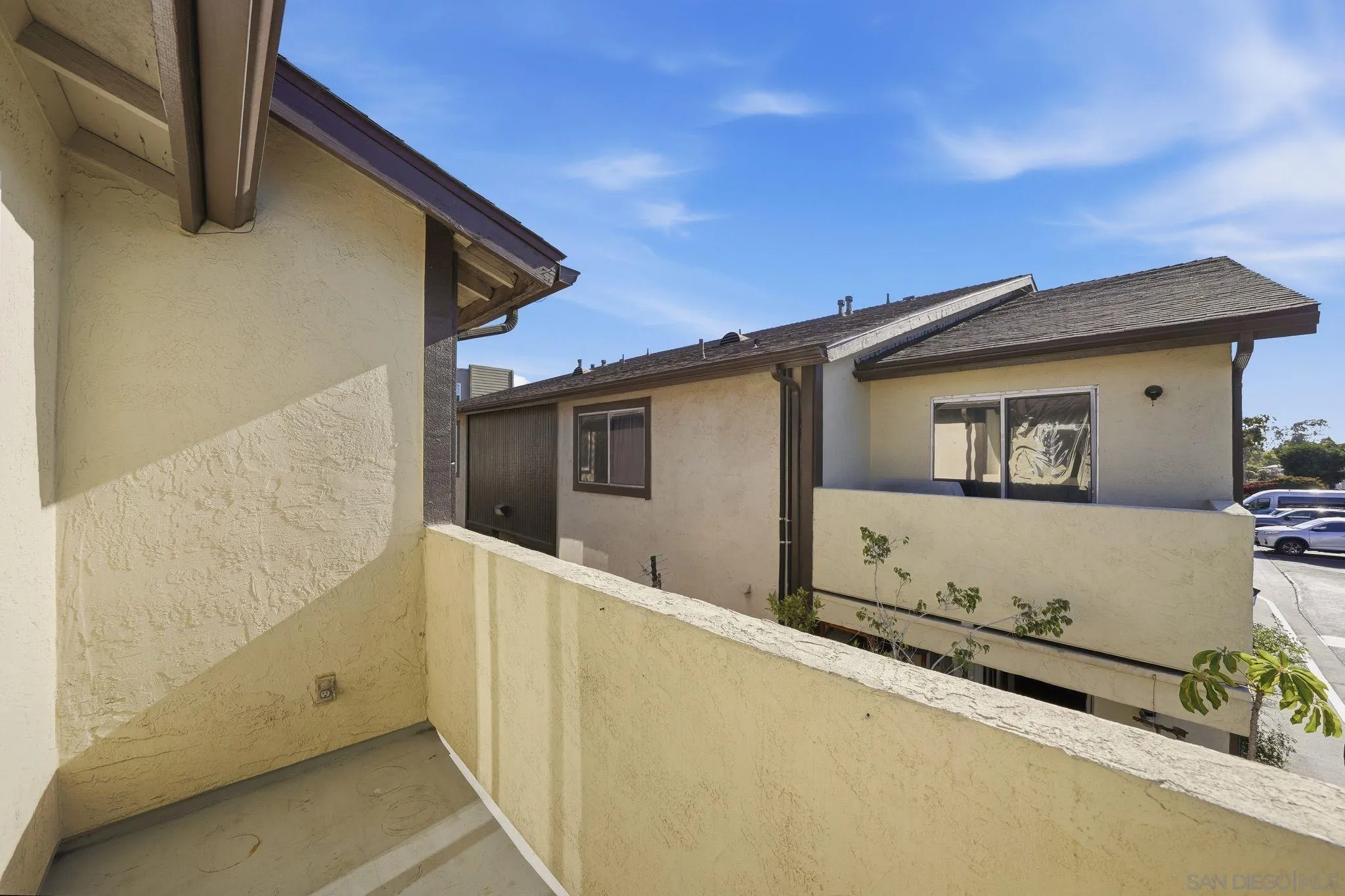293 Sycamore Road, Unit 15 San Ysidro, CA 92173 - Photo 24 of 25 a view of a house with wooden fence