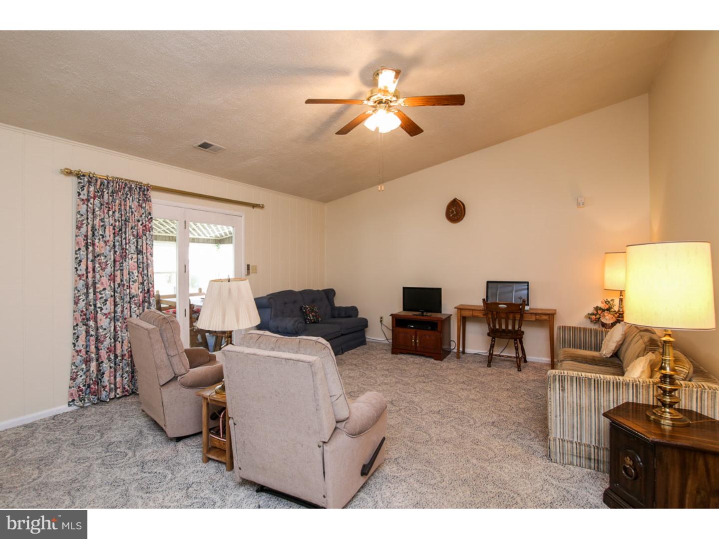 3215 Raye Road Thorndale, PA 19372 - Photo 14 of 25 Family Room
