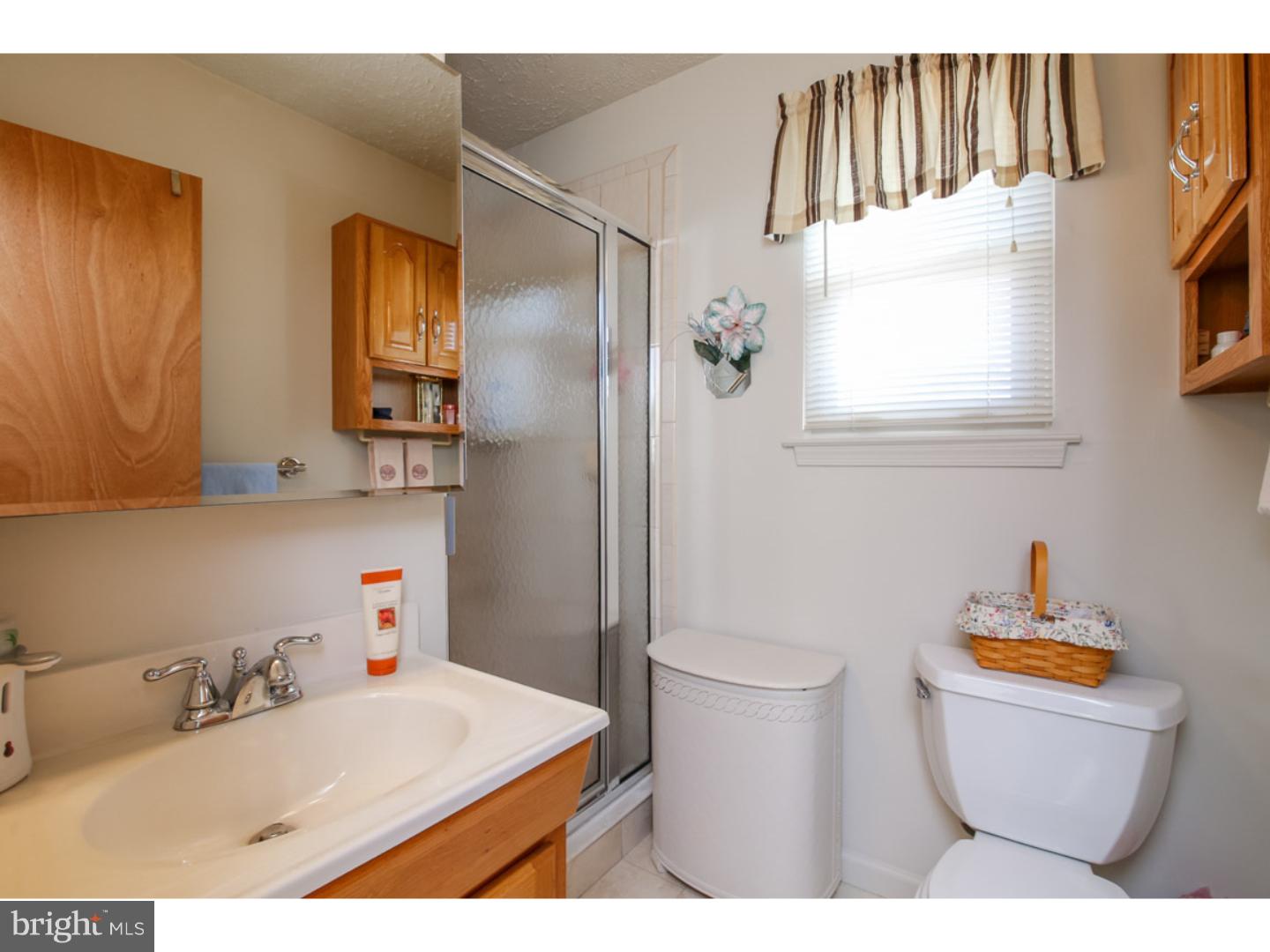 3215 Raye Road Thorndale, PA 19372 - Photo 20 of 25 Master Bathroom