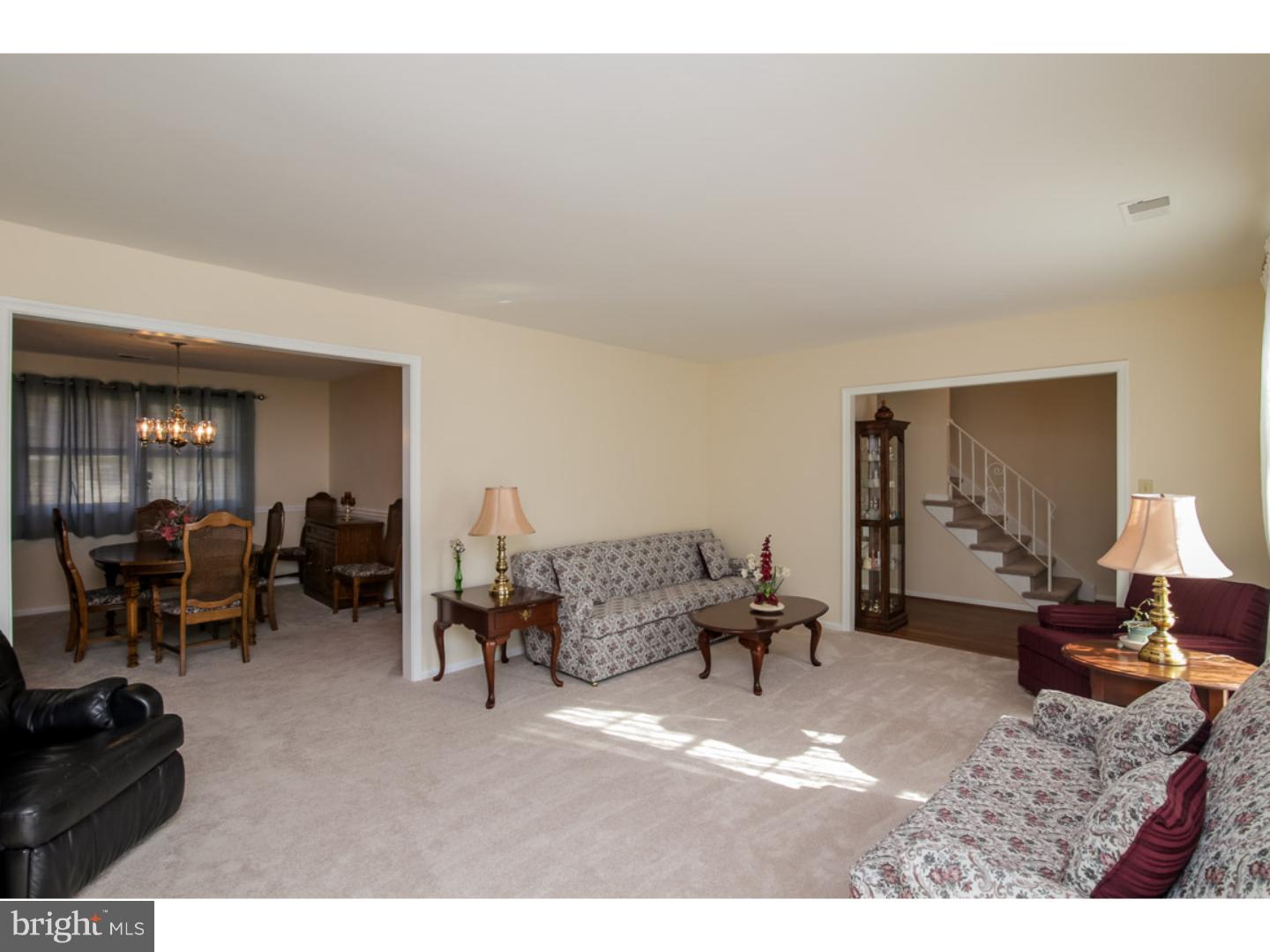 3215 Raye Road Thorndale, PA 19372 - Photo 6 of 25 Living Room