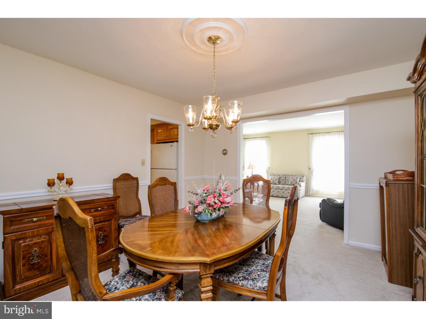 3215 Raye Road Thorndale, PA 19372 - Photo 9 of 25 Dining Room