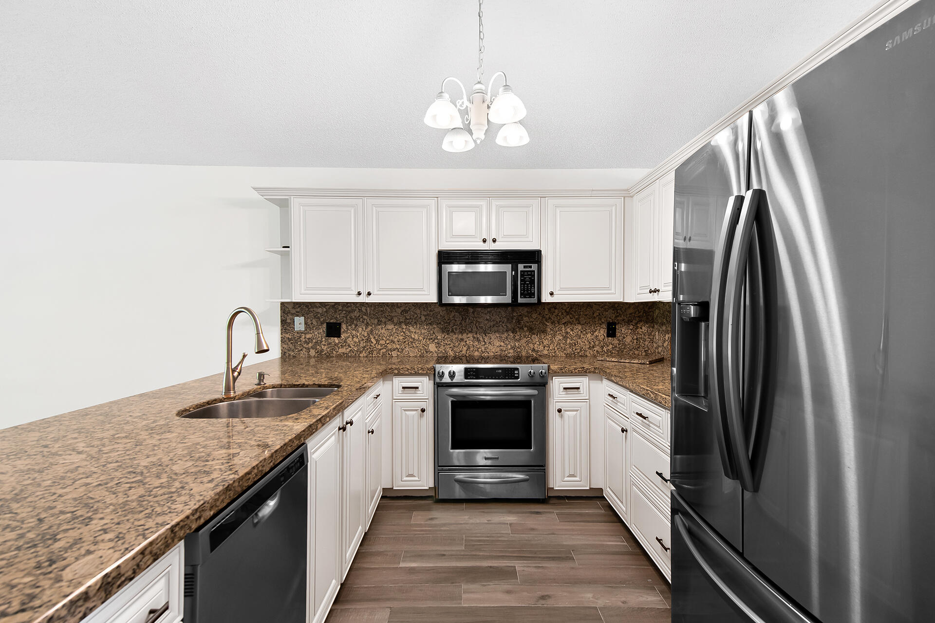 22616 Middletown Drive Boca Raton, FL 33428 - Photo 12 of 24 Kitchen