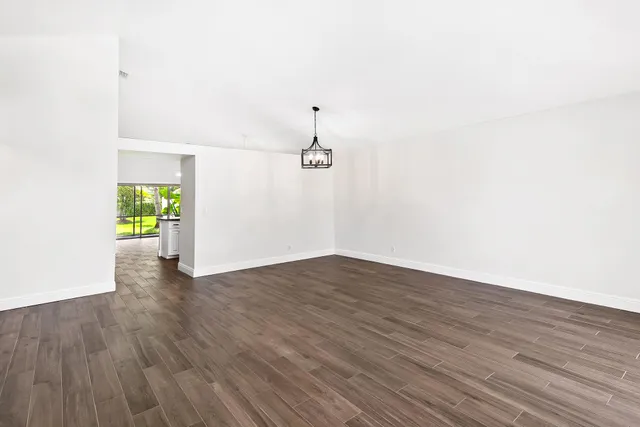 $3,600 | 22616 Middletown Drive, Boca Raton, FL 33428