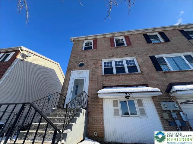 $319,000 | 236 Vista Drive, Easton, PA 18042