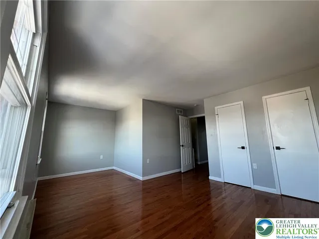 $319,000 | 236 Vista Drive, Easton, PA 18042