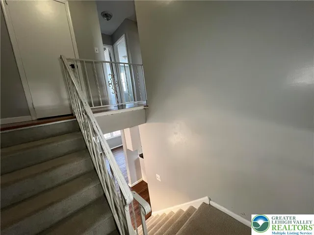 $319,000 | 236 Vista Drive, Easton, PA 18042