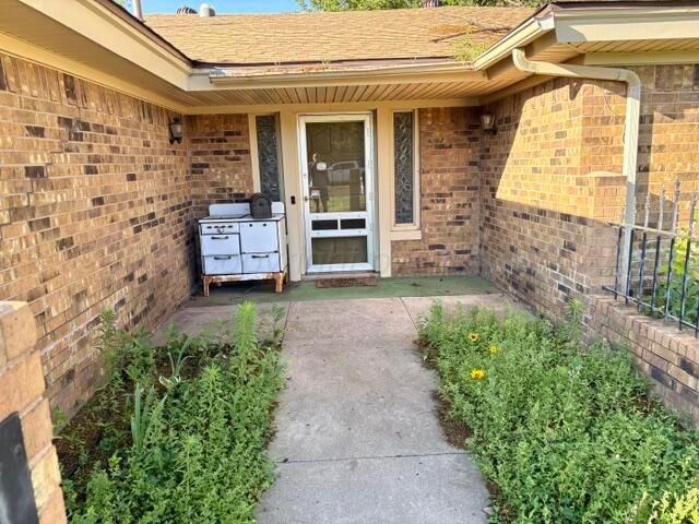 2713 James Louis Drive Amarillo, TX 79110 - Photo 2 of 28 Front Of Home