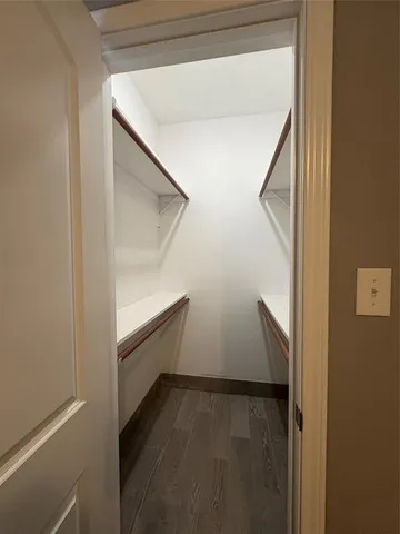 a view of walk in closet