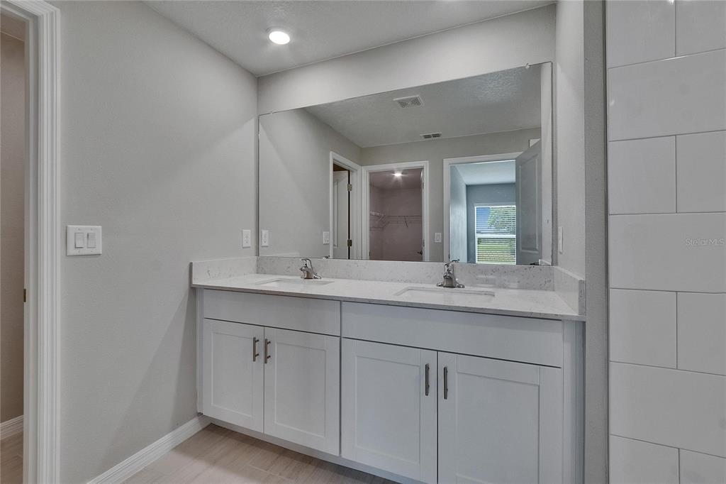 13187 Palmerston Road Riverview, FL 33579 - Photo 13 of 35