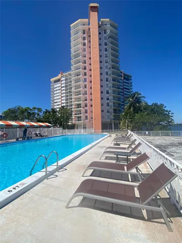 a view of building with yard