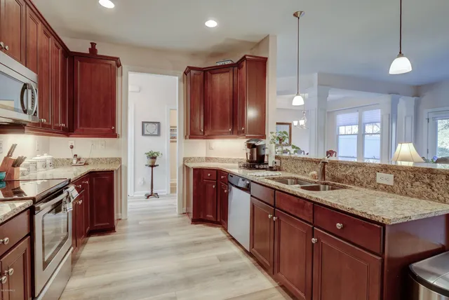 $2,200 | 4303 Peeble Drive, Wilmington, NC 28412