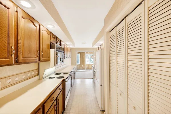 $269,900 | 1506 Wheeler Road, Unit H, Madison, WI 53704