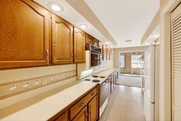 $269,900 | 1506 Wheeler Road, Unit H, Madison, WI 53704
