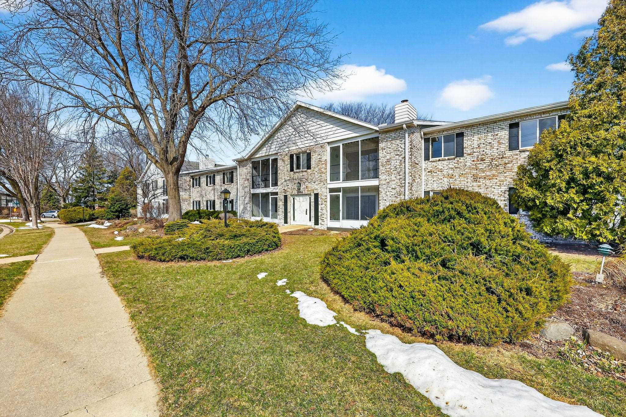 1506 Wheeler Road, Unit H Madison, WI 53704 - Photo 2 of 43