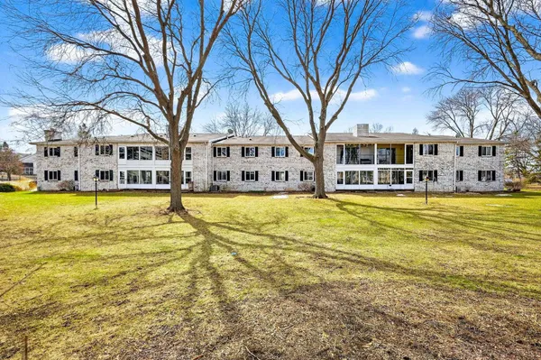 $269,900 | 1506 Wheeler Road, Unit H, Madison, WI 53704